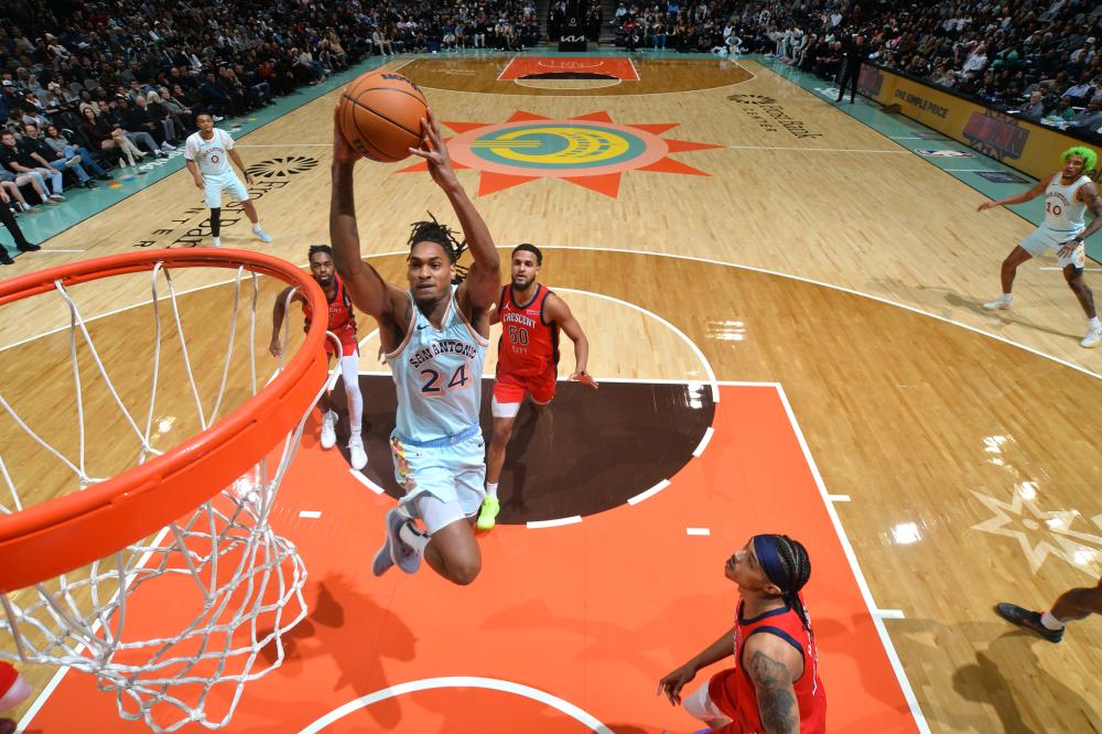 表现直接影 表现直接影