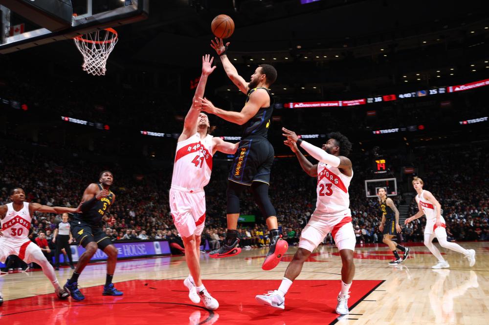 不仅牵制了 不仅牵制了