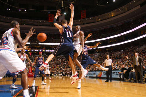 力地促进了 力地促进了